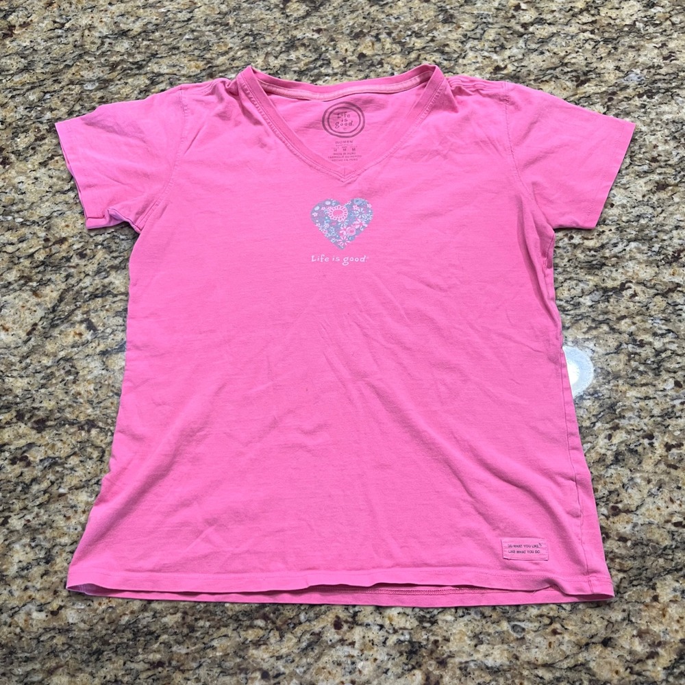 Life is Good Womens Pink Floral Heart V-Neck Graphic T-Shirt Medium Semi-Fitted
